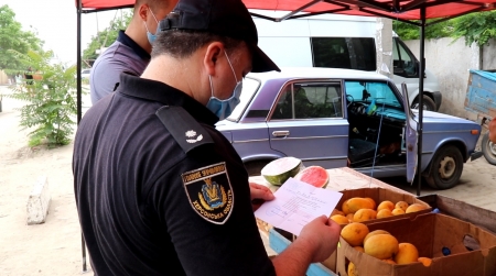 Полиция призывает жителей Херсонщины соблюдать масочный режим и социальную дистанцию