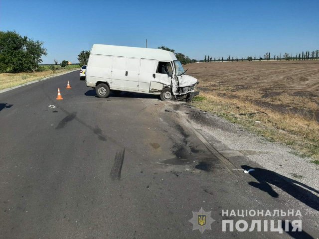 В ДТП под Скадовском погибли отец и двое детей
