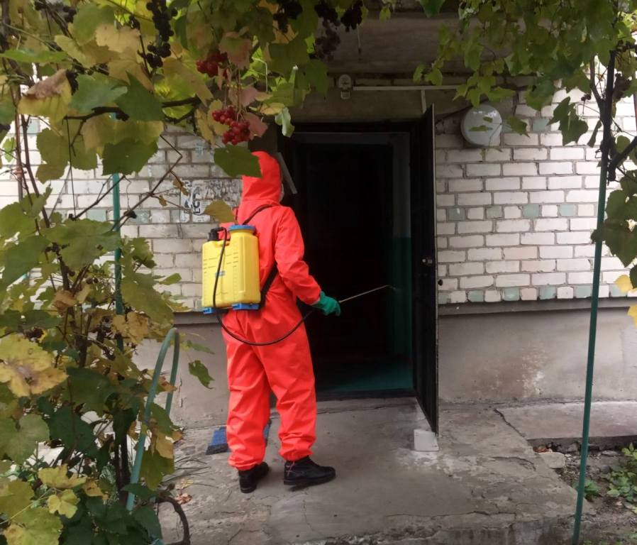 На Херсонщине спасатели обработали 102 локации, где обнаружена коронавирусная болезнь