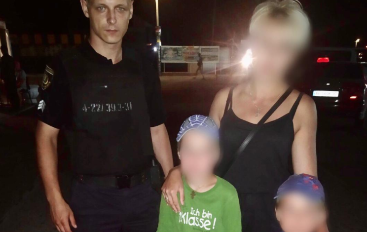 За праздничные дни полицейские Херсонщины разыскали и вернули родителям 7 детей