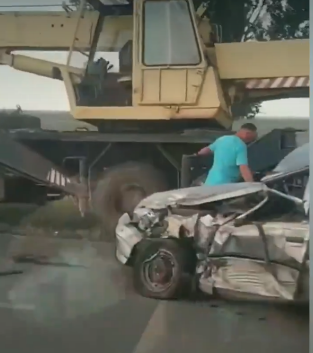 Вчерашнее ДТП на Херсонщине забрало 3 жизни: водитель мотоцикла погиб на месте, двое пассажиров скончались в реанимации (ФОТО 18+)