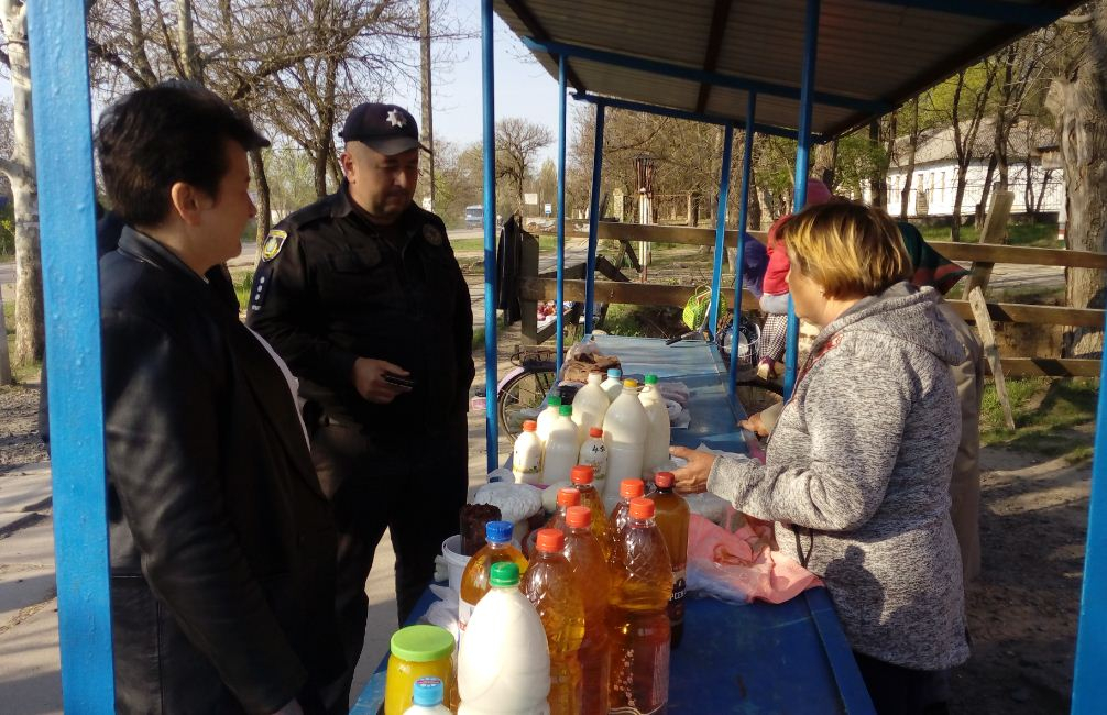 Работа в александровке. Александровка (Херсонский район). Село Александровка Херсонской области. Великая Александровка Херсонская область. Великая Александровка администрация.