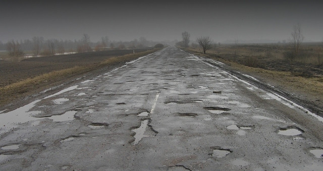 На правобережжі Херсонщини відремонтують один з найгірших дорожніх відрізків