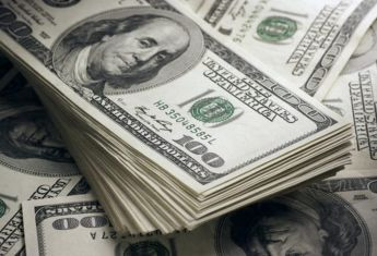 В Украине появились доллары с метками, которые банки не принимают: не обменивают их даже меняйлы
