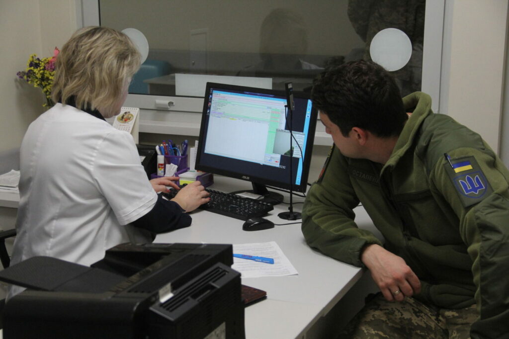 Данилов анонсує ревізію ВЛК: інвалідів та непридатних до служби чоловіків обстежать повторно