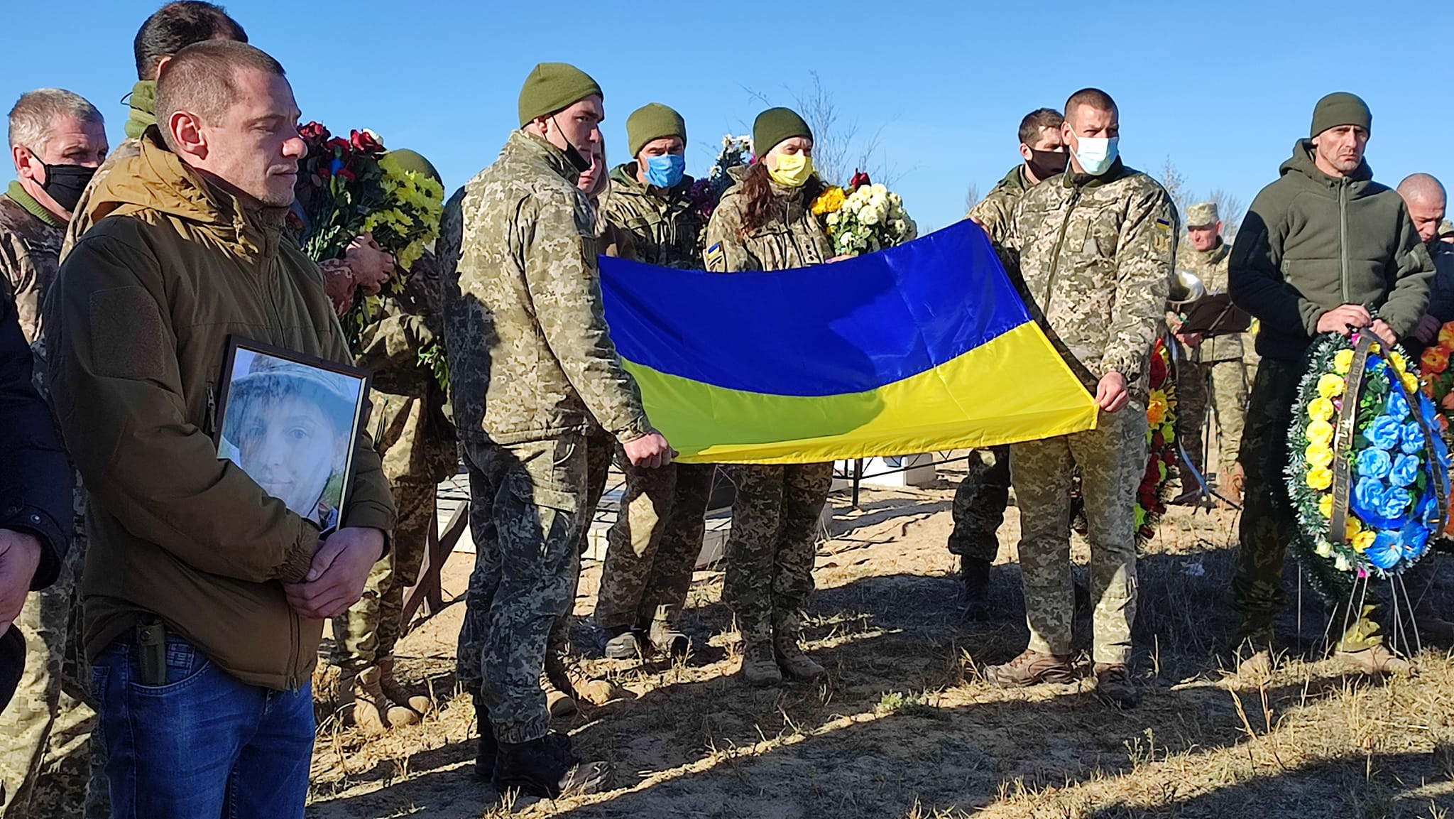 На Херсонщине провели в последний путь 24-летнюю военную Татьяну Алхимову